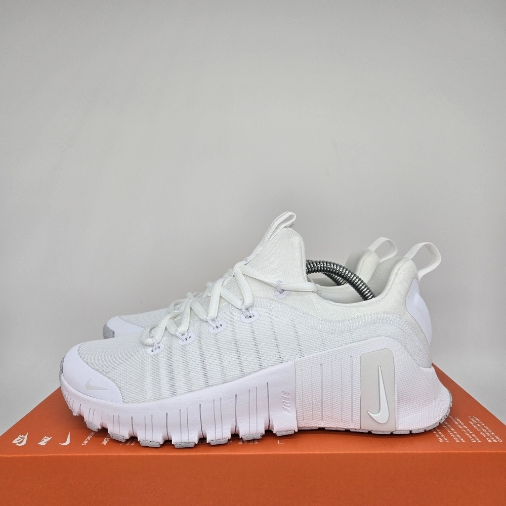 Nike Free Metcon 6 Platinum Tint Women's Workout Shoes Size 9.5 New